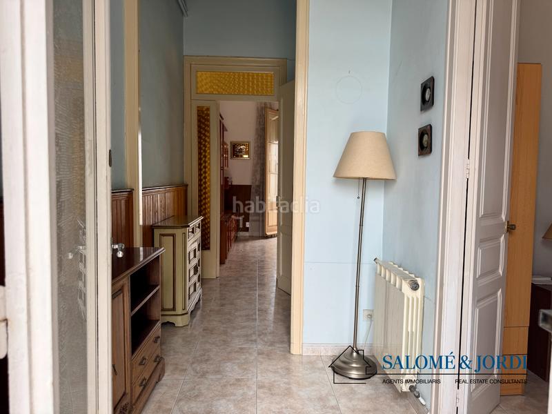 Foto 63b8fb4b-71ef-41aa-b9f0-69cf8ce057a8. Casa adosada  esquinera en calle lluis jover en Vilassar de Mar