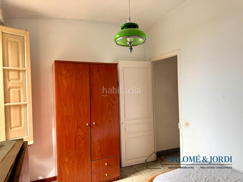 Foto 85482a7f-fce8-4e5f-a1b5-a40a8fe02ced. Casa adosada  esquinera en calle lluis jover en Vilassar de Mar