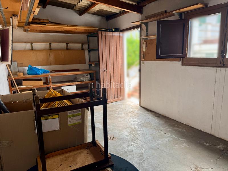 Foto 91c22ec7-3a04-4cbe-a9ed-289335c55e40. Casa adosada  esquinera en calle lluis jover en Vilassar de Mar