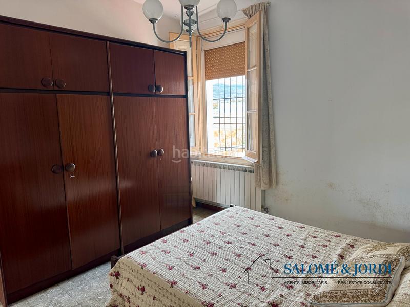 Foto d53c4e03-f814-47d6-8c00-8f6b3930a6c4. Casa adosada  esquinera en calle lluis jover en Vilassar de Mar