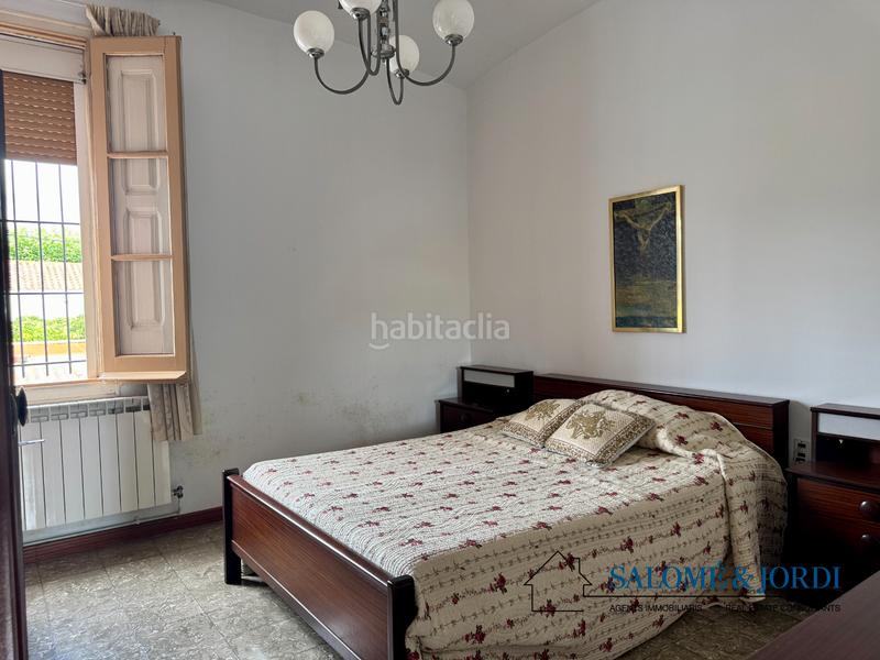 Foto ea18d2c0-1d2c-47b2-a3cd-d50bdc4ff48b. Casa adosada  esquinera en calle lluis jover en Vilassar de Mar