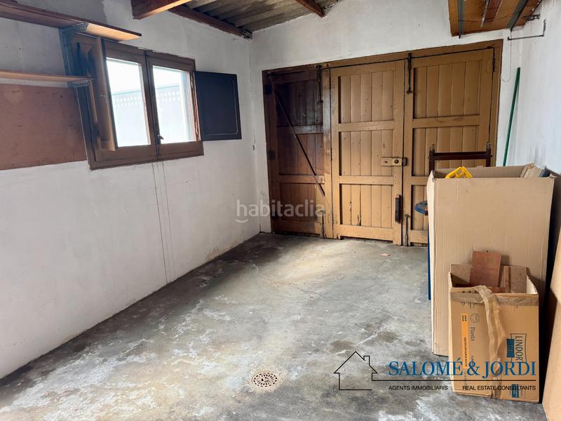 Foto ef387021-1b10-4723-ac8a-e24de3bfa9bc. Casa adosada  esquinera en calle lluis jover en Vilassar de Mar