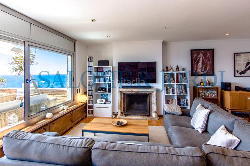 Foto f823ef72-1dd8-4ff8-8fb4-7bec78ebc9c9. Ático  duplex con vistas al mar en via octaviana en Vilassar de Mar