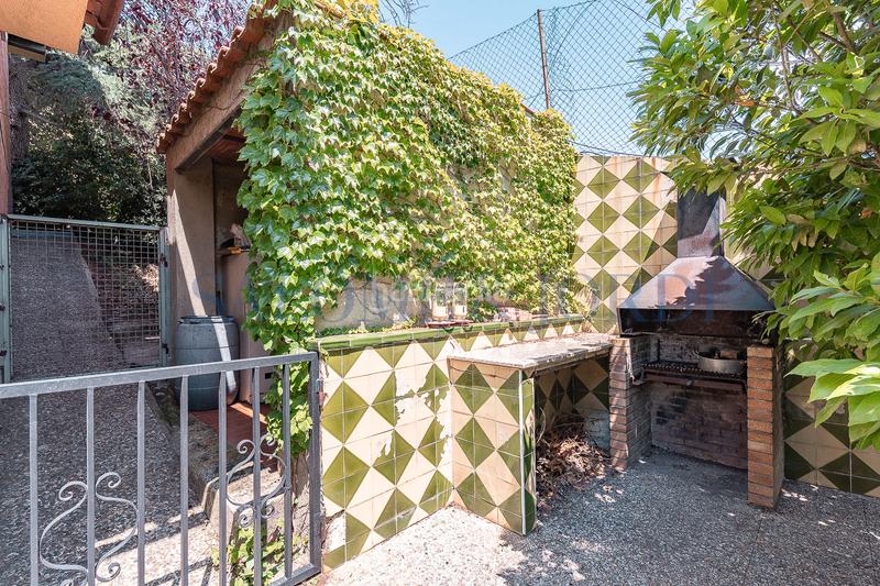 Foto 118eea26-b5d4-4642-a786-3a39b32d7970. Maison avec cheminée chauffage parking piscine dans Argentona