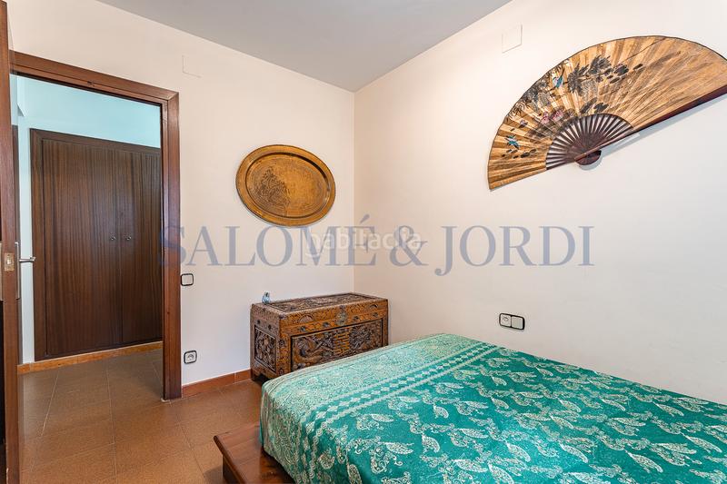 Foto 13e90e06-2487-416c-877e-4a9136208838. Maison avec cheminée chauffage parking piscine dans Argentona