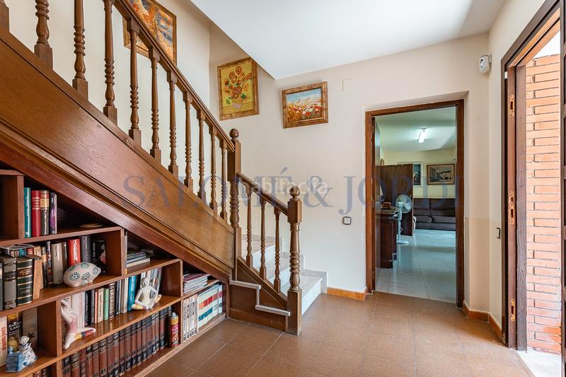 Foto 4074eb10-0b88-4eaa-bf38-ef967db6330e. Maison avec cheminée chauffage parking piscine dans Argentona