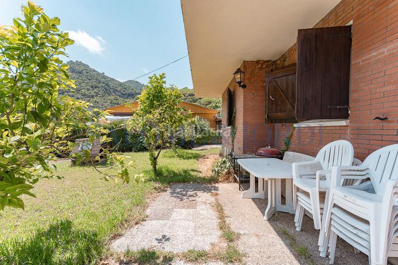 Foto 6010ee42-619a-4b66-a468-b7c2f5308099. Maison avec cheminée chauffage parking piscine dans Argentona