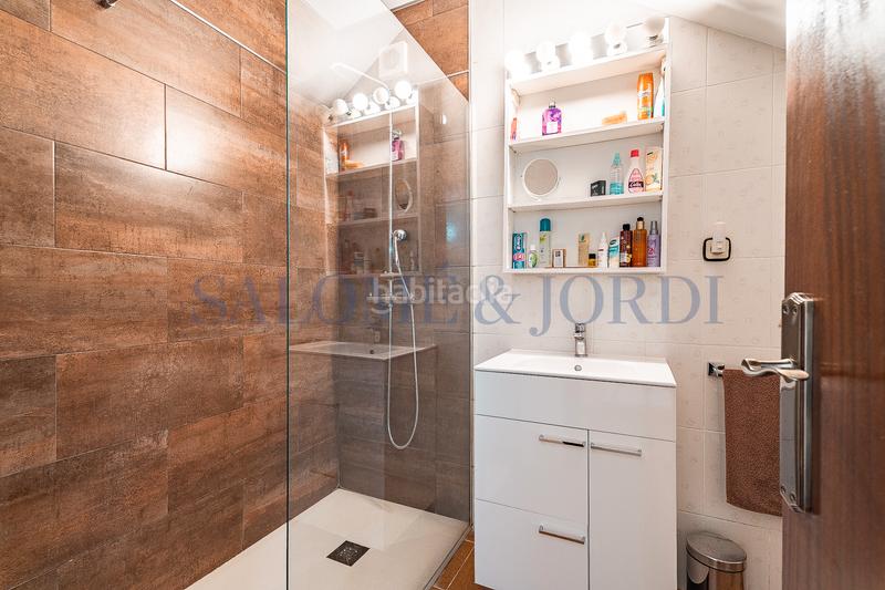 Foto 9ae7fb44-8545-4e5f-86e3-1598909dae24. Maison avec cheminée chauffage parking piscine dans Argentona