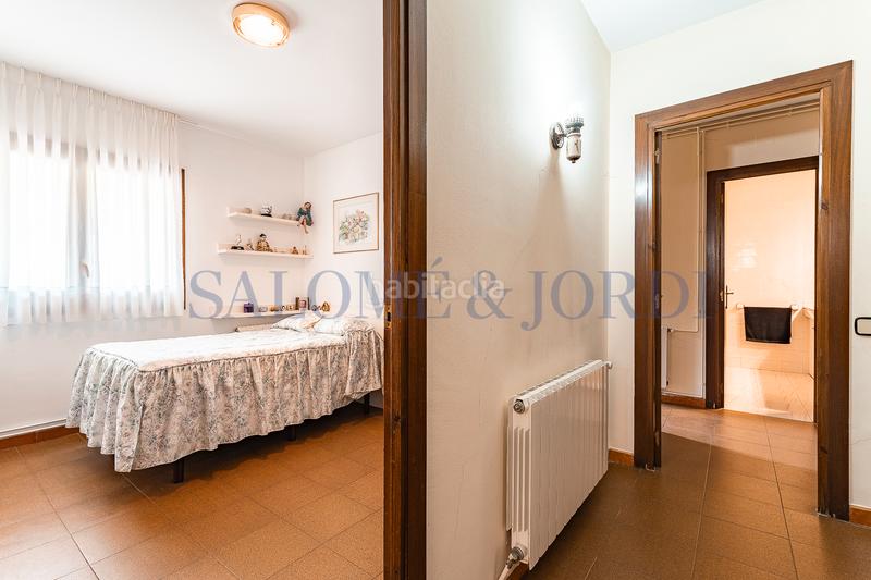 Foto a67f8b87-bf8f-4c71-9a94-cb32a4726825. Maison avec cheminée chauffage parking piscine dans Argentona