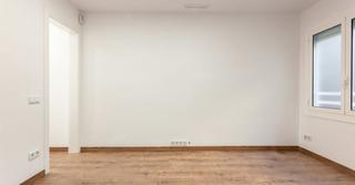 Rent Flat in Carrer de narcís giralt 13