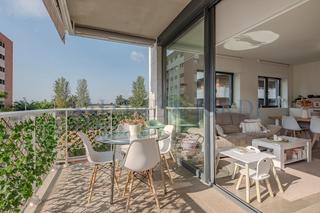 Appartement à Les Pinedes. Espectacular piso a 3 vientos con ascensor y zona comunitaria