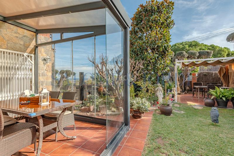 Foto d476206c-2e17-4b73-aff8-8b01464e5a8c. Casa  muy bien ubicada y con vistas al mar en Cabrils