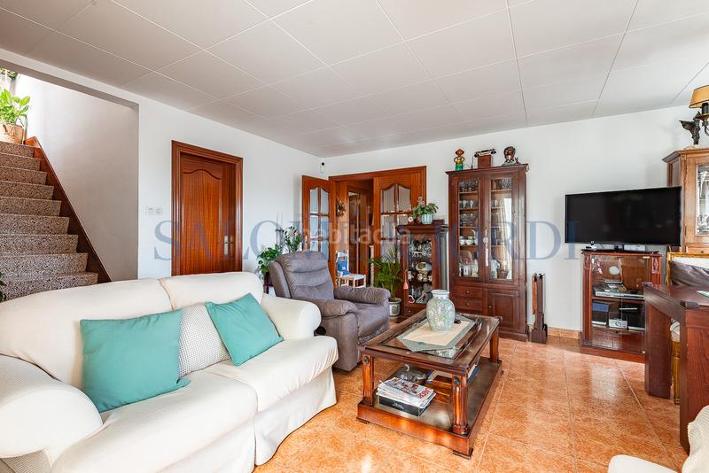 Foto fc0f3201-76a8-4a61-9e37-e2518e289c3d. Casa  muy bien ubicada y con vistas al mar en Cabrils