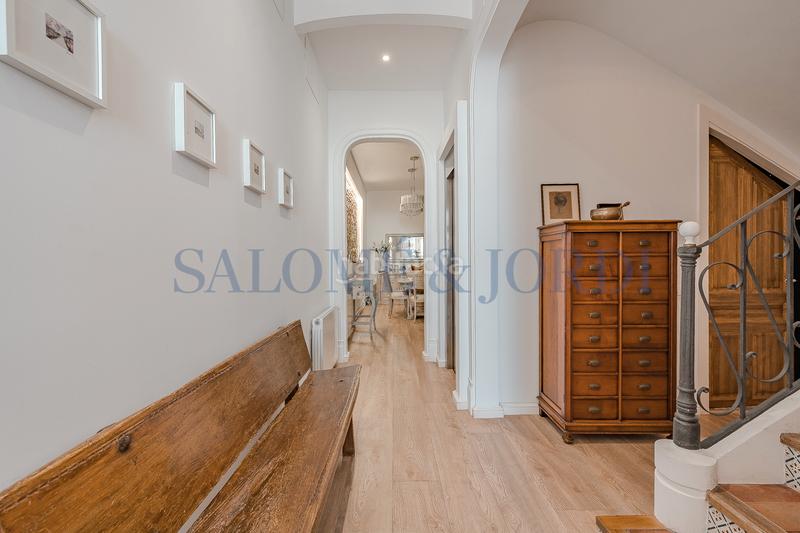 Foto 020d6109-118c-4d9e-be48-1432f29cf722. Haus mit heizung in Centre Vilassar de Mar