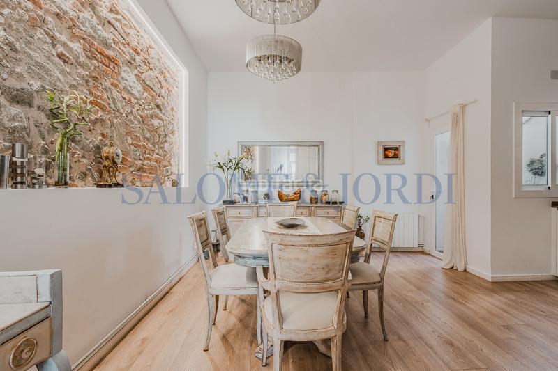 Foto 7fe45d5b-18d3-49ce-a3a3-f808e0d0a3db. Haus mit heizung in Centre Vilassar de Mar