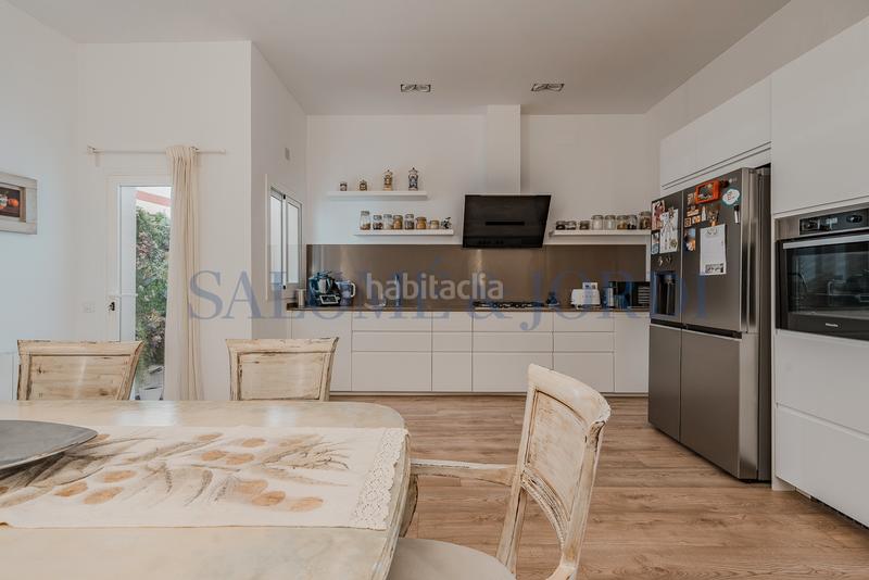 Foto a132313a-b8c4-4b79-b159-00cd6a92bdf9. Haus mit heizung in Centre Vilassar de Mar