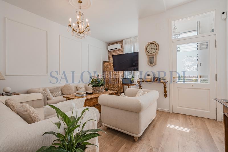 Foto e523a7e8-66f4-4af6-99e2-fad1d894b2a2. Haus mit heizung in Centre Vilassar de Mar