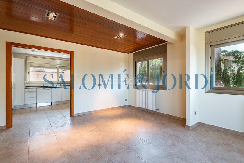 Foto a916f7a6-f163-45ce-a5df-0ac78c1b1249. Casa amb calefacció aparcament a Cabrils