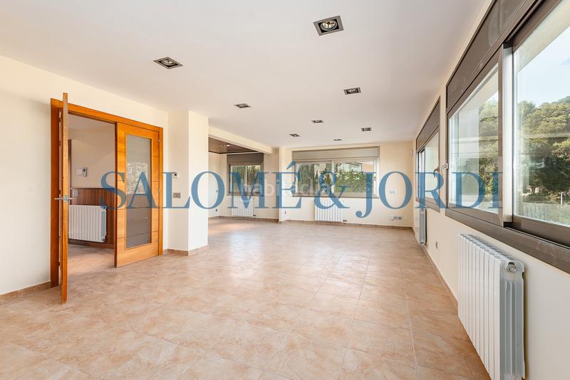 Foto d179b0b4-684d-41d5-9f0e-8c385728827c. Casa amb calefacció aparcament a Cabrils