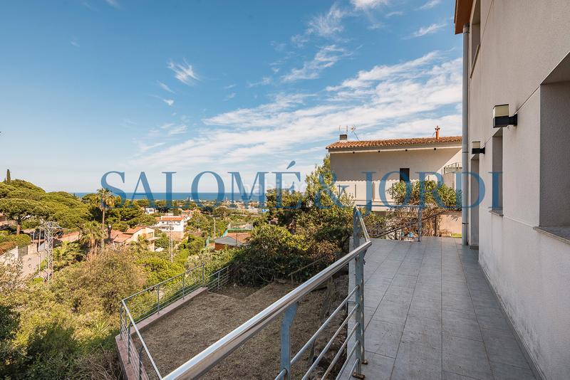 Foto dbd72c38-48c5-4b00-a615-9eb34692f55d. Casa amb calefacció aparcament a Cabrils