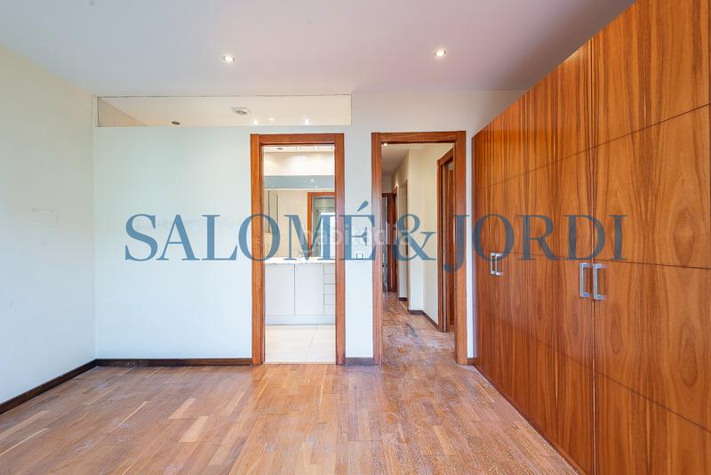 Foto 237ca5e0-cacc-485d-a92b-c0e1b8f5d2bc. House with heating parking in Cabrils