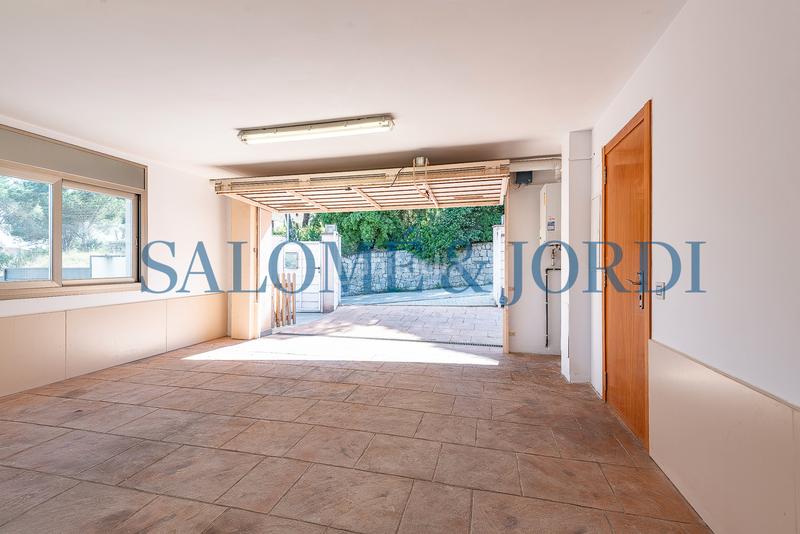 Foto 6fcc2043-2adb-4938-b117-5a9e38fdc04a. House with heating parking in Cabrils