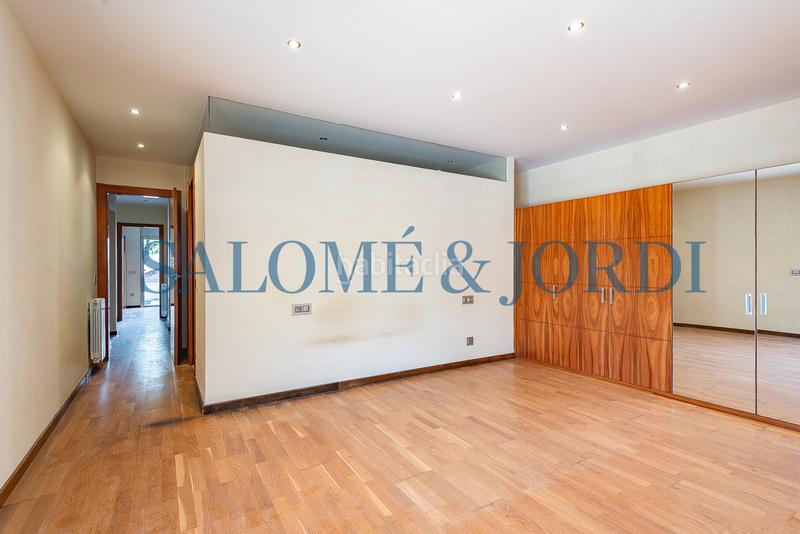 Foto 885da7de-170f-427d-bca1-ce93dcbd0a58. House with heating parking in Cabrils