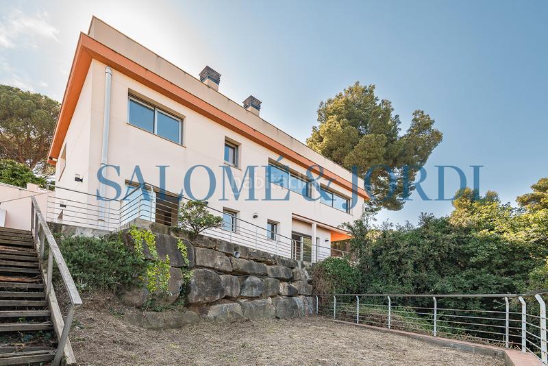 Foto da032c79-8686-48ee-baff-1741164eb612. House with heating parking in Cabrils