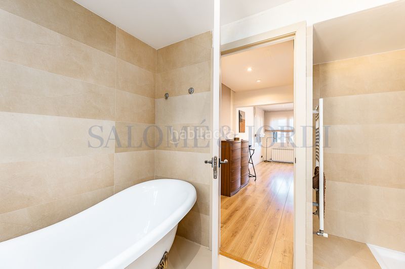 Foto 0ff3dfa4-4457-4e9c-81d4-5e5cfbd1231f. Haus mit kamin heizung parking pool in Nucli Urbà Argentona