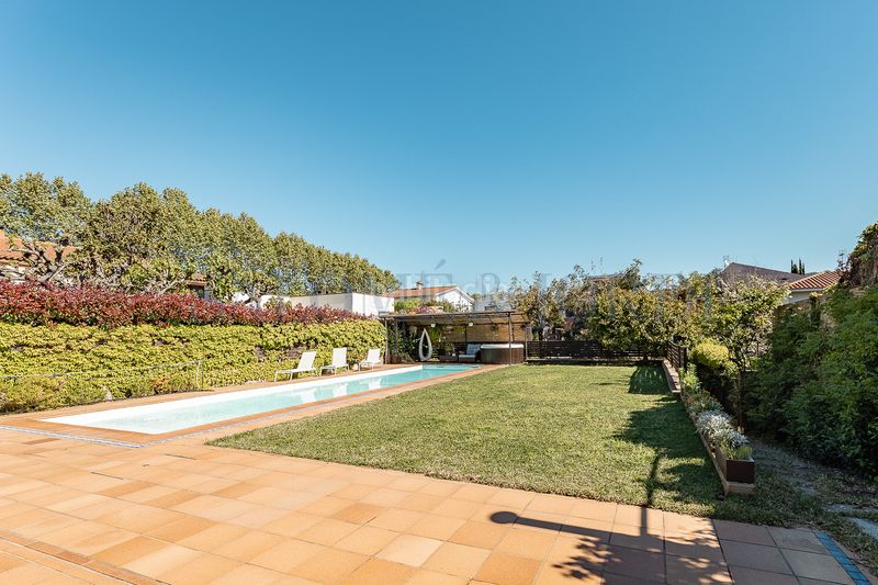 Foto 2226f415-0b5d-480d-9768-2fd6373c1114. Haus mit kamin heizung parking pool in Nucli Urbà Argentona