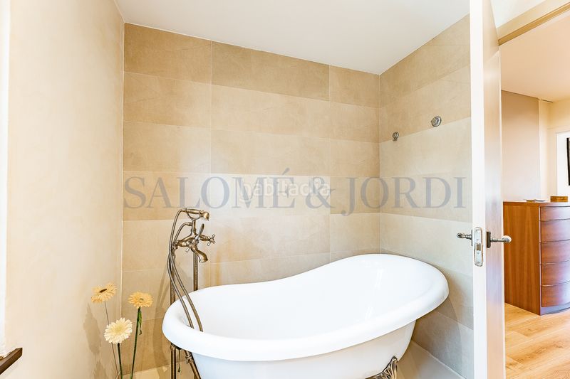 Foto 62432c63-9a4f-42c1-98f5-522ce0a7fc85. Haus mit kamin heizung parking pool in Nucli Urbà Argentona