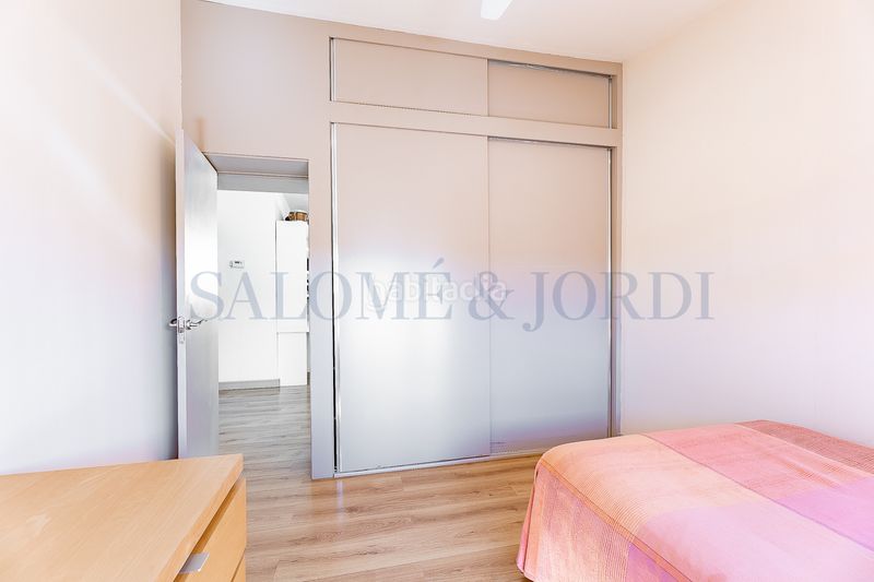 Foto c0b92456-53d9-4543-9baf-9698c0a53e91. Haus mit kamin heizung parking pool in Nucli Urbà Argentona