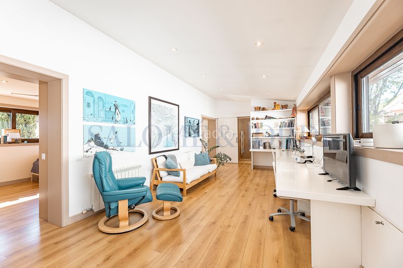 Foto df4ae846-fb87-4f29-9bdf-13c09295e7be. Haus mit kamin heizung parking pool in Nucli Urbà Argentona