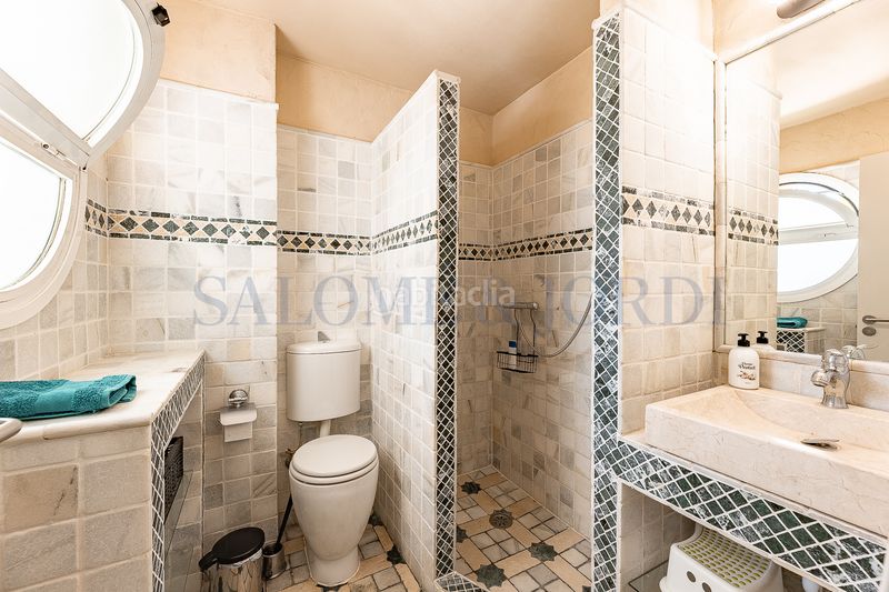 Foto b97cb19e-22a7-4e05-a0e2-79b4bce9a773. Casa amb xemeneia calefacció aparcament piscina a Cabrils
