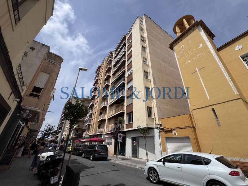 Foto bc061d8d-8a69-4972-92e7-3a34e7e886c3. Pis a Casco Urbano Vinaròs