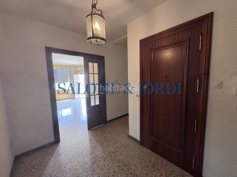 Foto e667550b-ab6e-4ad4-8c46-bd445448b93a. Pis a Casco Urbano Vinaròs