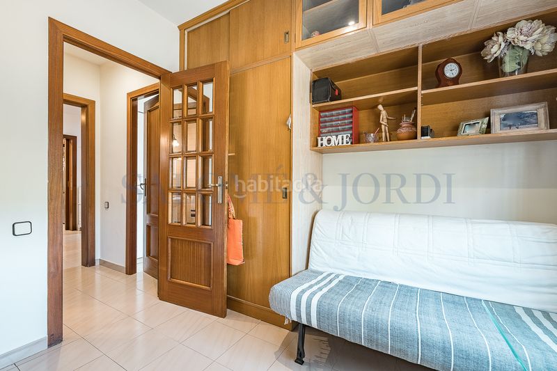 Foto 4cd8a55d-bf81-4882-8f56-29e5b981a5a5. Casa amb xemeneia calefacció aparcament piscina a Vilassar de Dalt