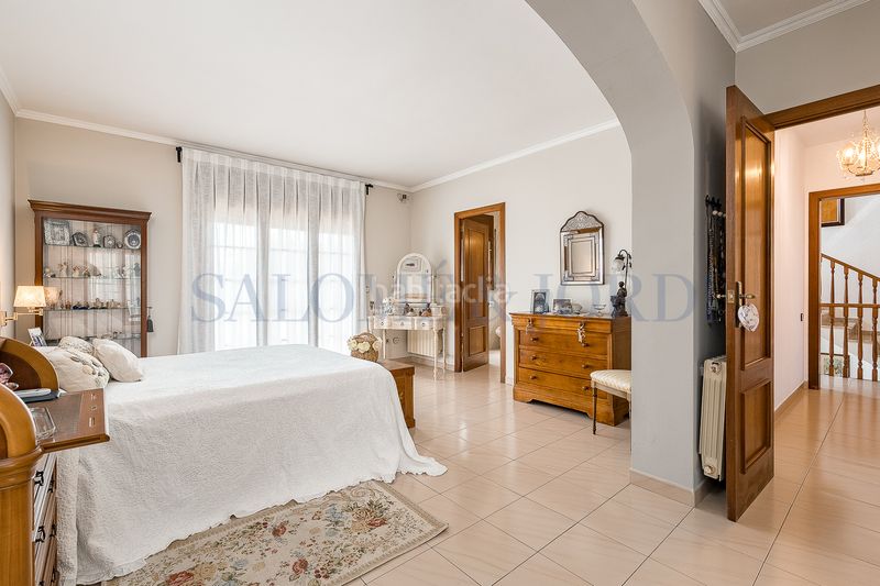 Foto ef05393c-6c19-466f-8687-2d0ac74792d1. Casa amb xemeneia calefacció aparcament piscina a Vilassar de Dalt
