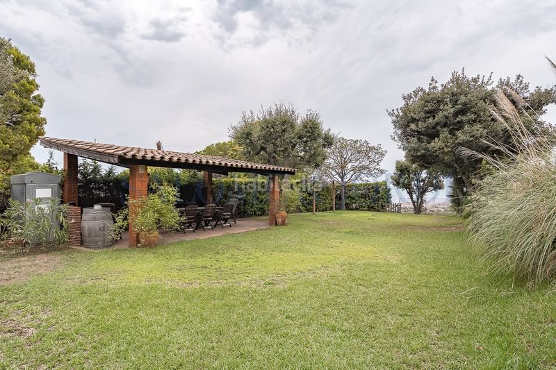 Foto 56c43bad-b314-4031-9633-3465956472cc. Chalet con camino riscaldamento parcheggio piscina in Vilassar de Dalt