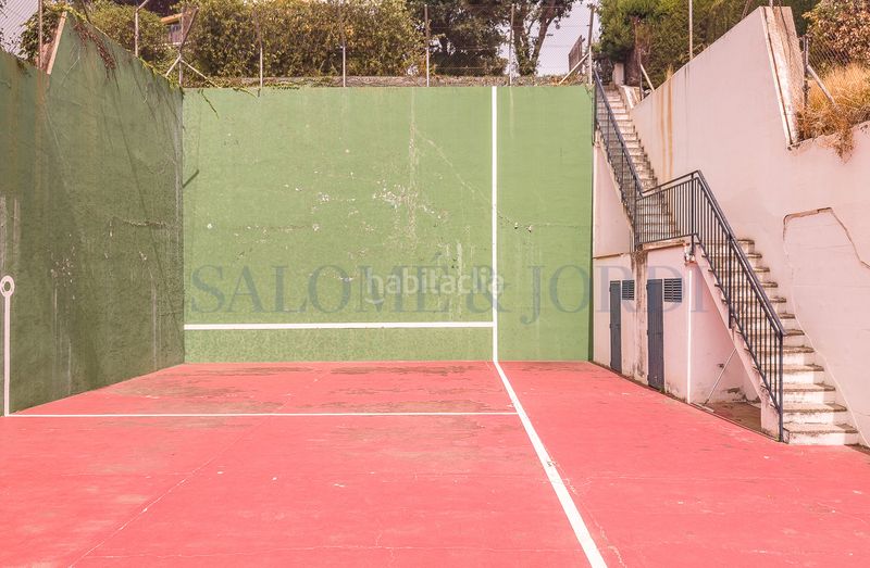 Foto a0aae072-6b83-40c8-a369-05c2d80a2721. Chalet con camino riscaldamento parcheggio piscina in Vilassar de Dalt