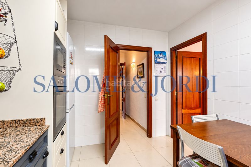 Foto 3dd51a05-a068-474d-9792-c5d5055a7330. Casa adossada amb calefacció aparcament a Cabrera de Mar
