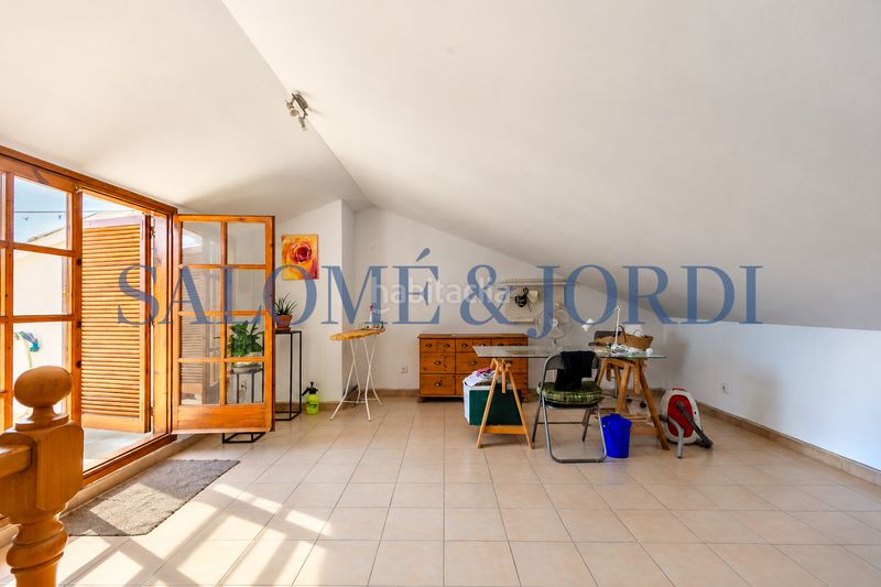 Foto ad837656-c9a3-4aa9-9d9a-b4bb5a1466f6. Casa adossada amb calefacció aparcament a Cabrera de Mar
