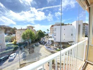 Appartement  Via des melesigeni. Oportunidad única! apartamento reformado con vistas parciales al