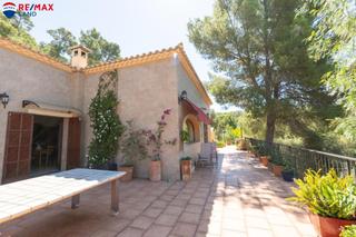 Chalet à Bunyola. Alquiler con opción a compra de este fabuloso chalet en es cocon