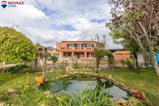 Chalet à Santa María del Camí. Oportunidad única en santa maría, mallorca! finca rústica con do