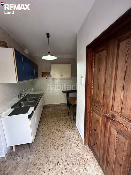 Foto d164631a-fe58-47ce-a6ca-63fea2cac4df. Xalet amb aparcament a Petra