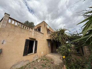 Chalet à Campos poble. Finca rural con proyecto de reforma cerca de la playa de es tren