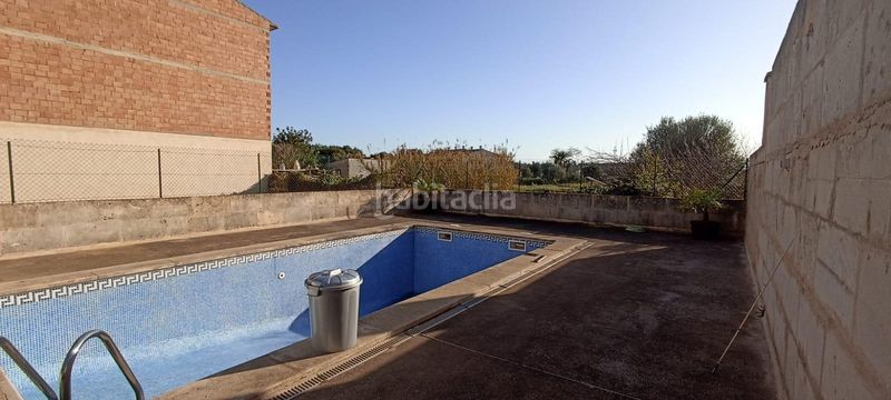 Foto c6366aab-4b59-4cee-8291-c323f0d788c5. Terreny residencial a Campos poble Campos