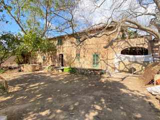 Bauernhof in Es Vivero. 900m2 de terreno en palma! la joya oculta de el vivero oportunid