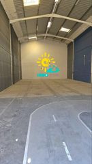 Miete Fabrikhalle in La Estación. Nave industrial de 240 m en el nevero   alquiler 800 mes mas com